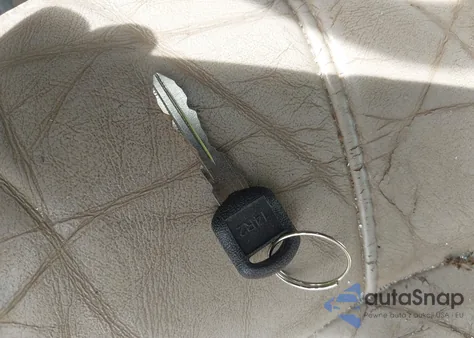 2001 Chevrolet Tahoe Lt from USA, damaged, VIN 1GNEK13T51R152081